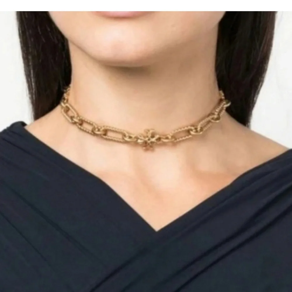 🎁 Tory Burch Gold Tone Roxanne Necklace with Intricate Link Design NWT $278
